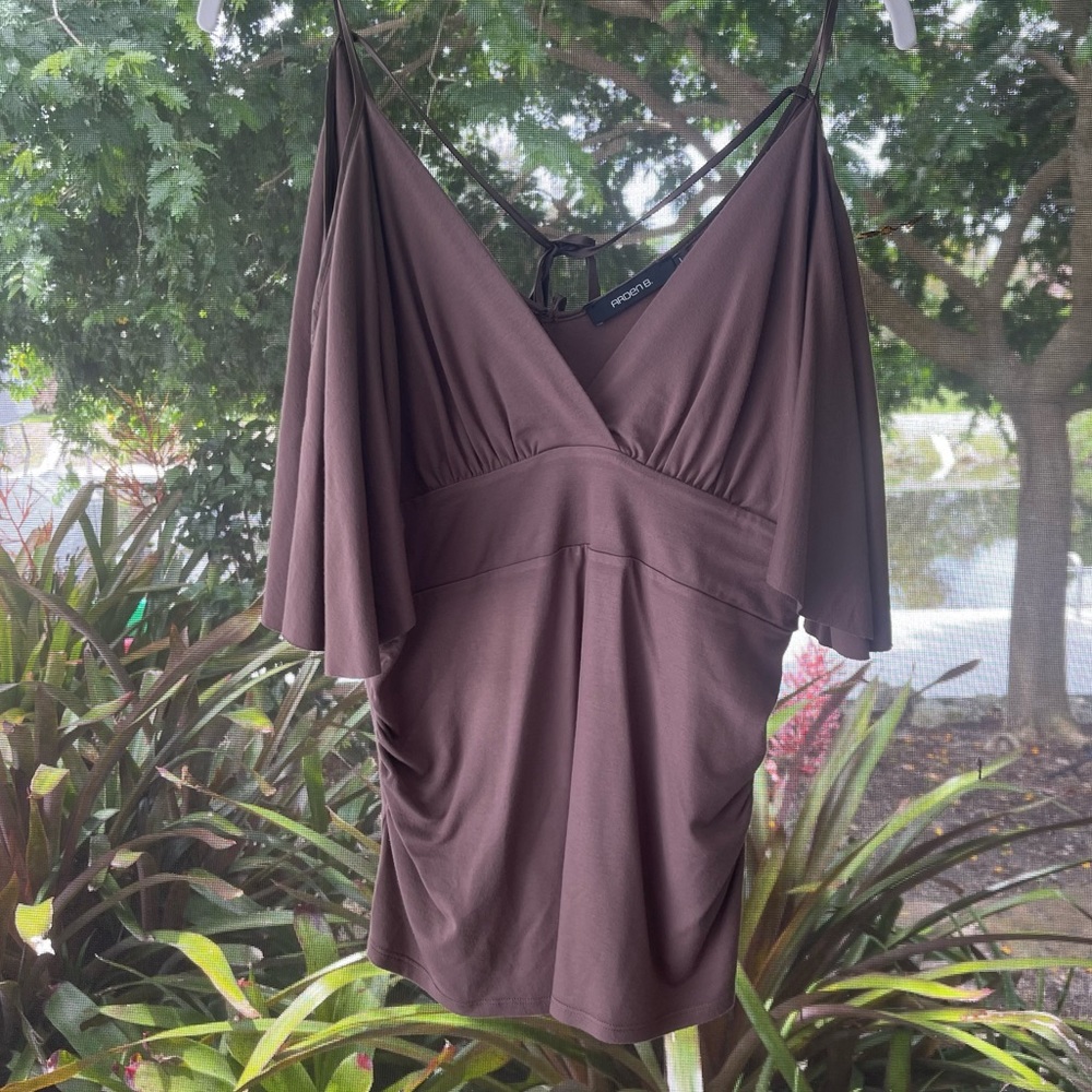 Arden B Top